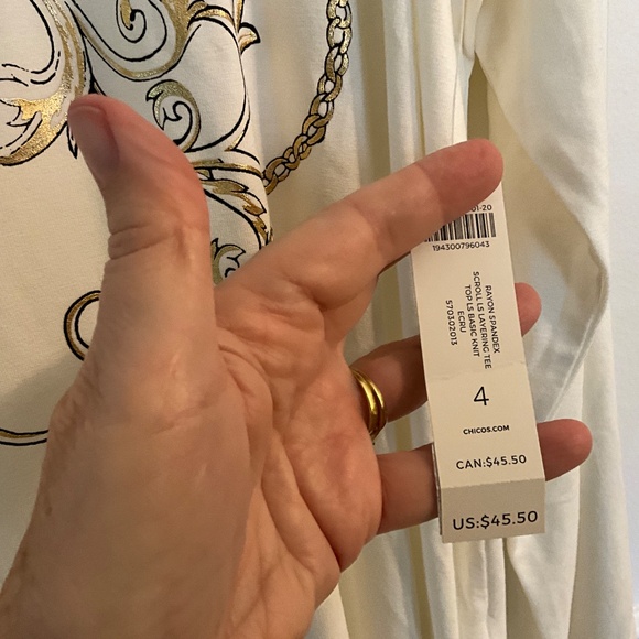 Chico‘s the ultimate tee size 4 in Chico‘s, which is US xx large.NWT - Picture 4 of 5